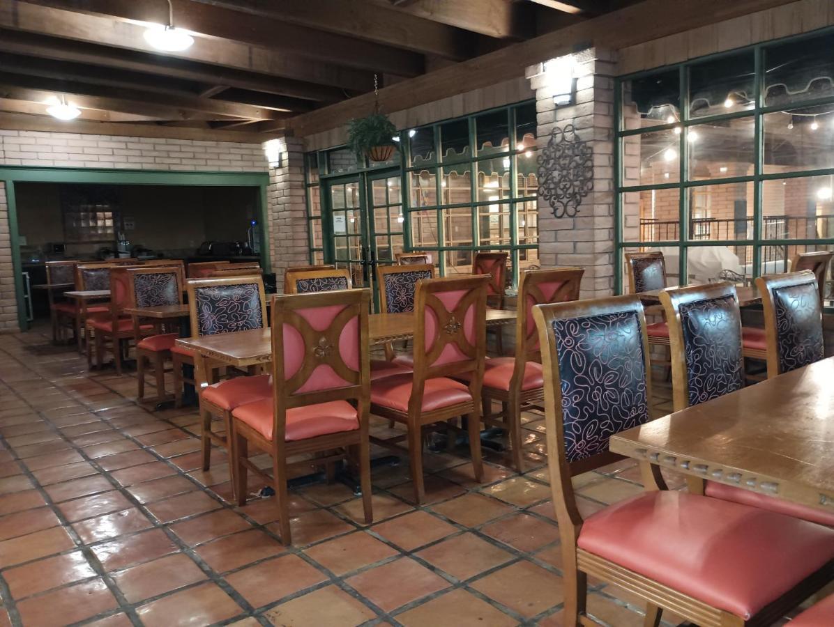 Clarion Inn Sierra Vista Kültér fotó