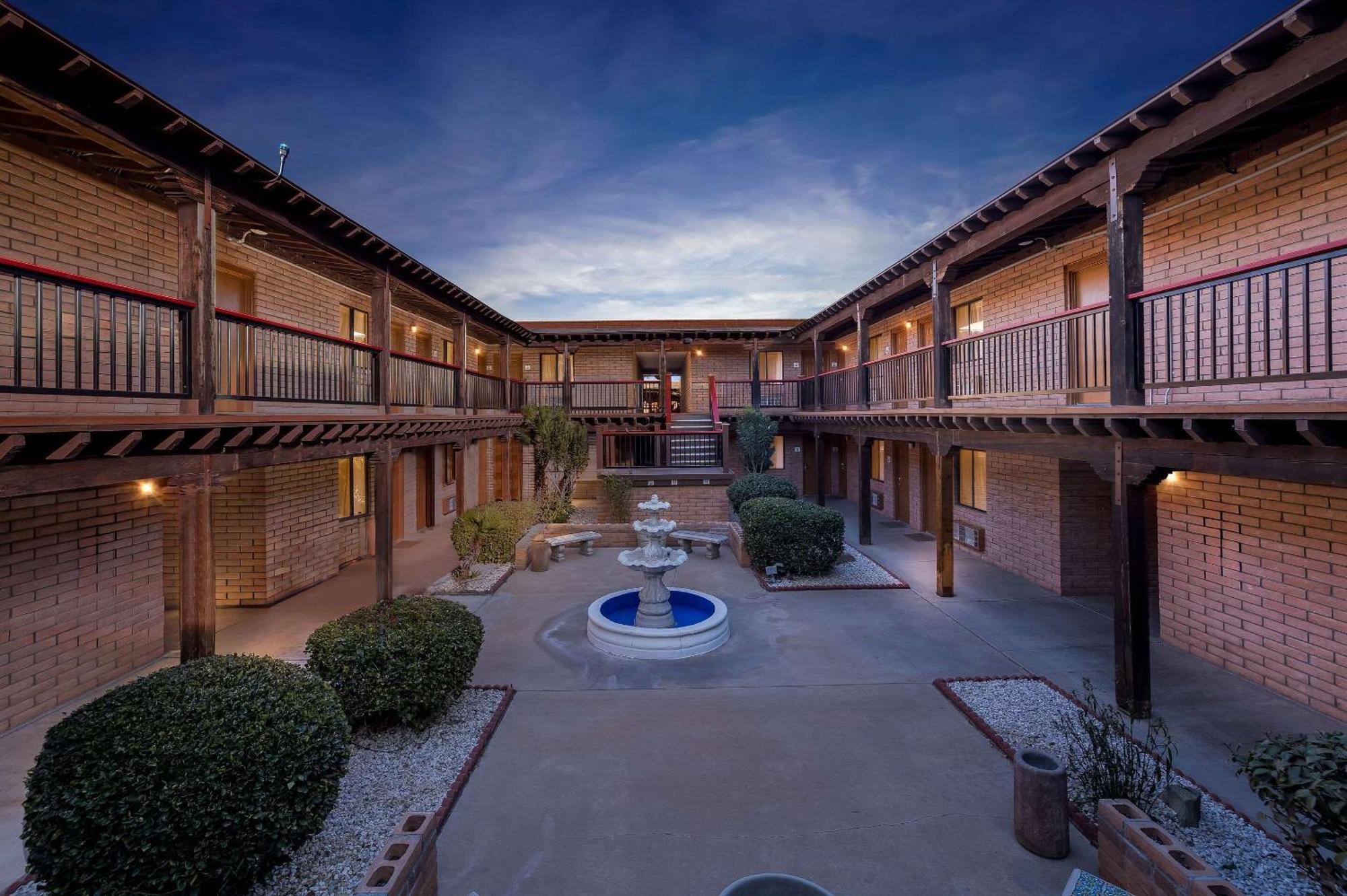 Clarion Inn Sierra Vista Kültér fotó