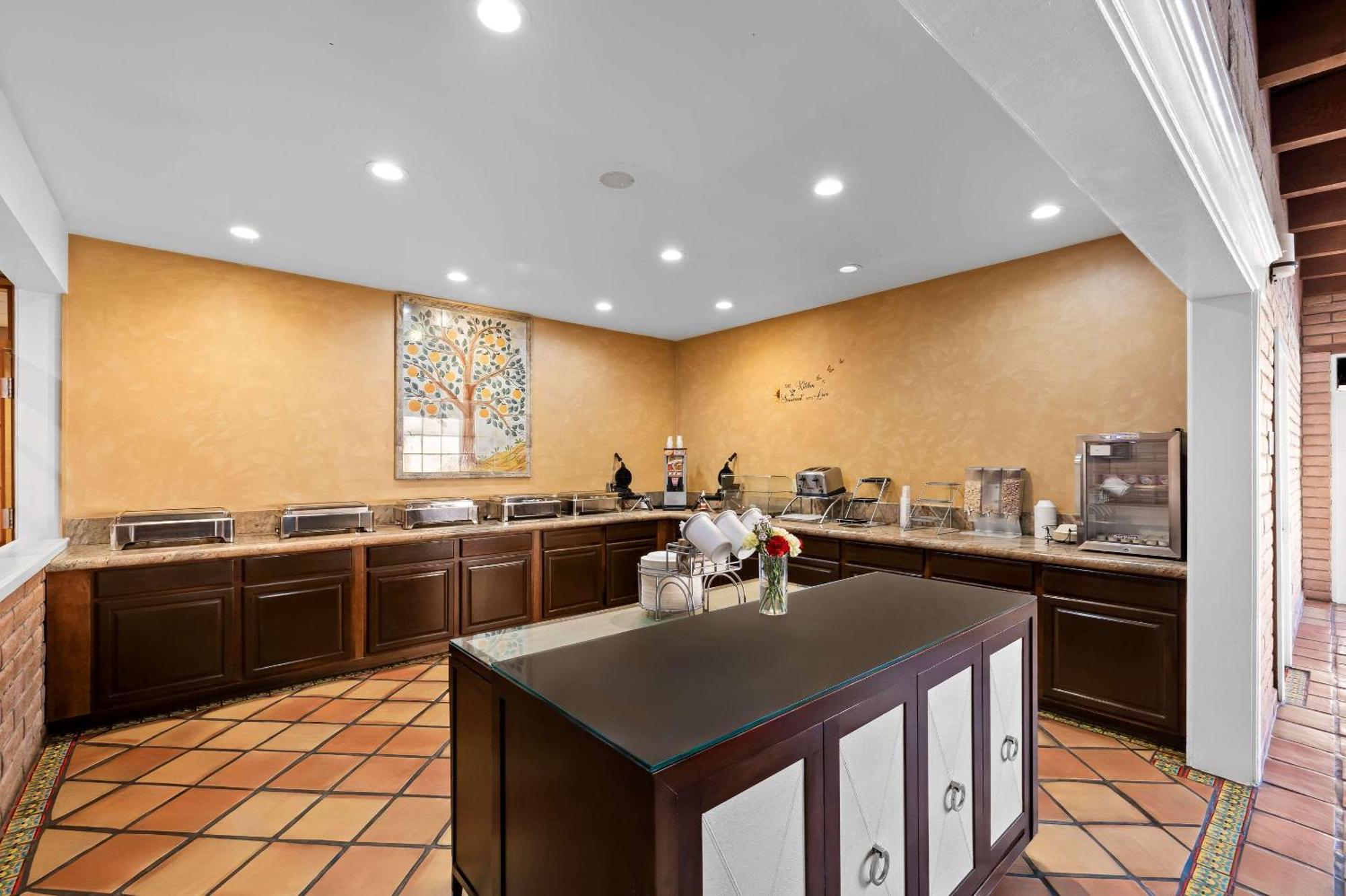 Clarion Inn Sierra Vista Kültér fotó