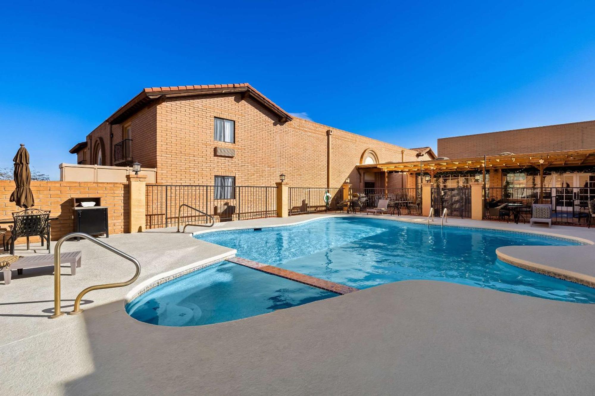 Clarion Inn Sierra Vista Kültér fotó